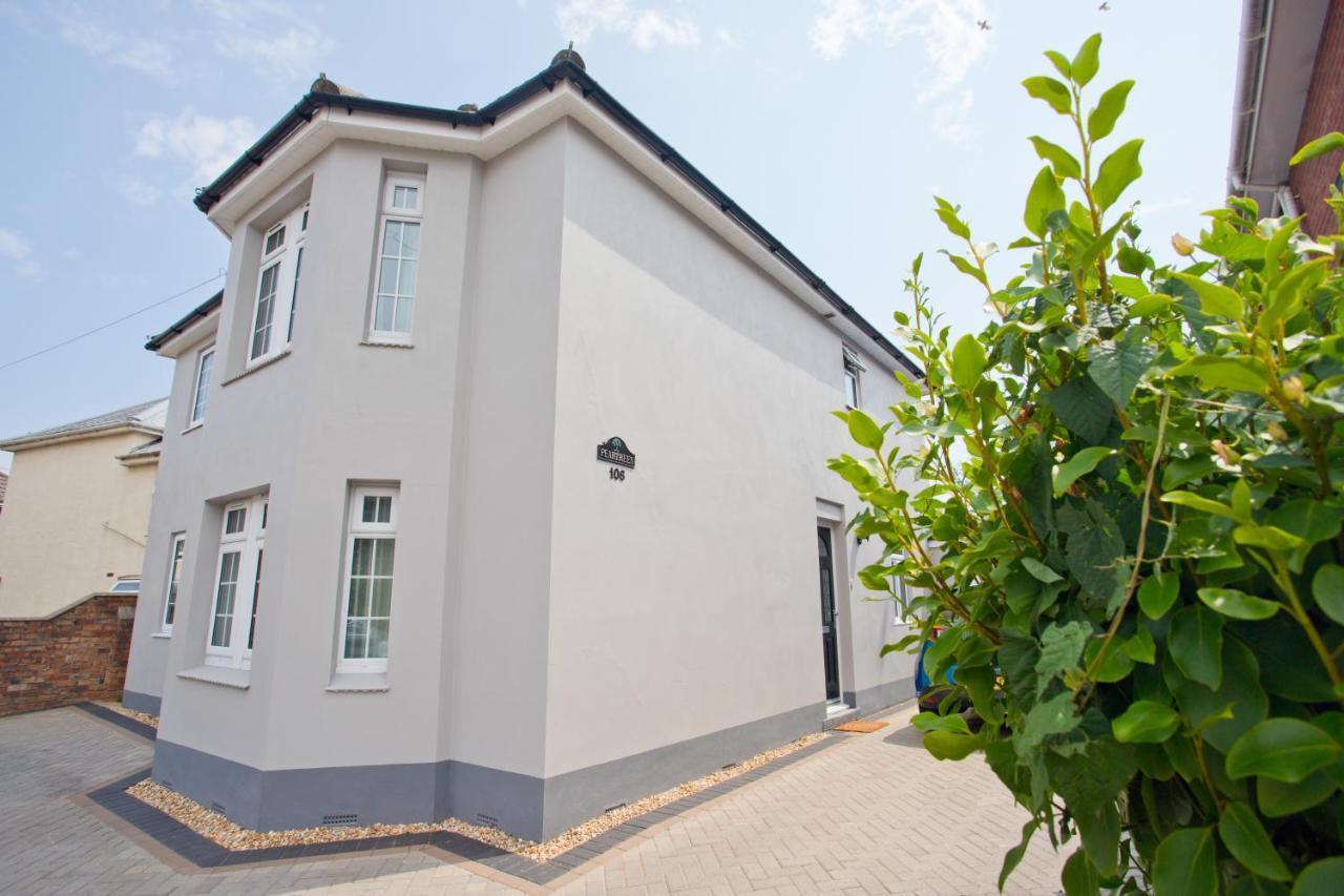 Luxury - Hot Tub - Pool Table - Gym - Sauna - Cinema - Free Parking - Close To Holiday home Bournemouth
